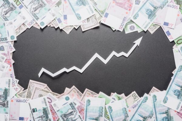 white-paper-cut-increase-arrow-in-frame-of-dollar-2024-11-17-08-49-10-utc